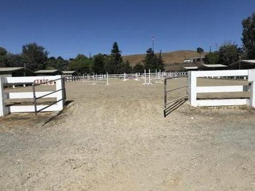 Jump Arena 1